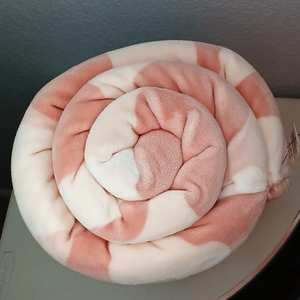 Victoria’s Secret Blanket VS Pink Camo Sherpa Blanket VS PINK Blanket 🆕️ Rare!